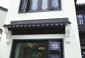 建筑大厅仿古玻璃门窗