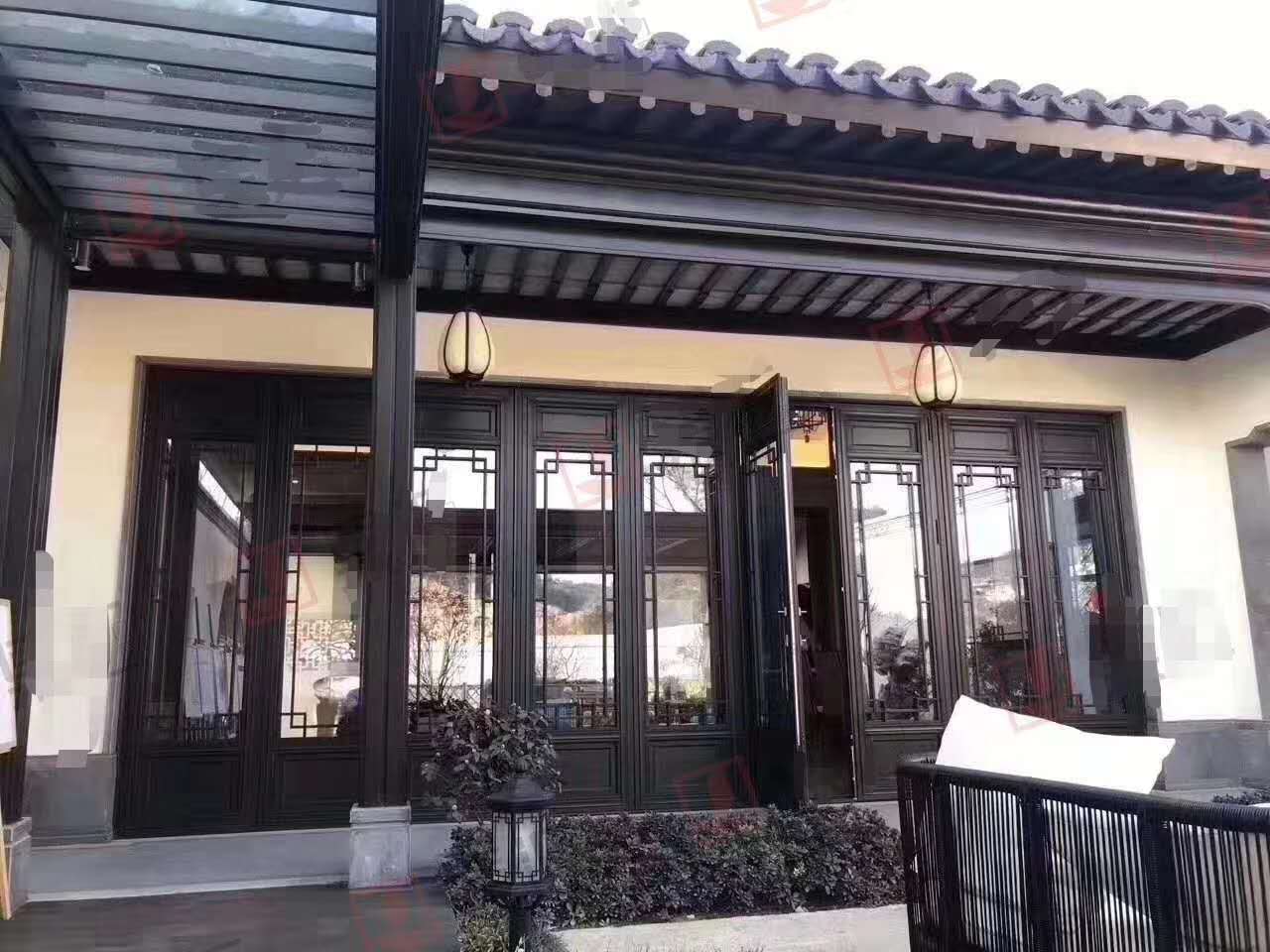 铝合金仿古门窗